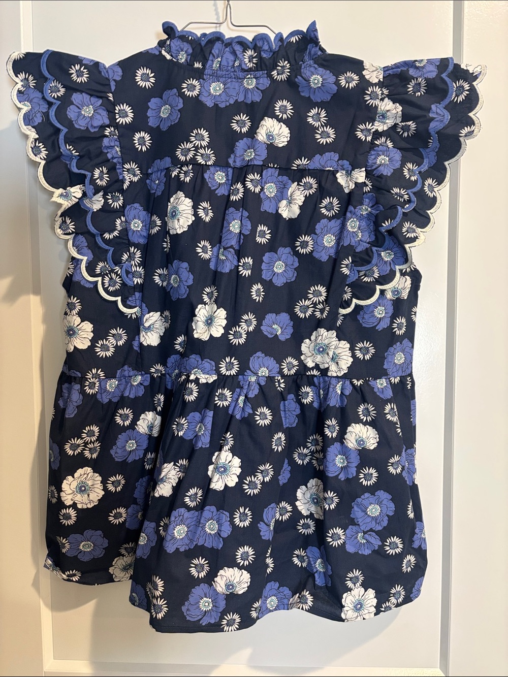 Umgee Women’s Sleeveless Blouse Medium - Picture 6 of 6